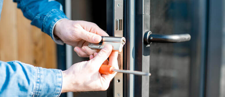 Commercial Locksmith Rubidoux